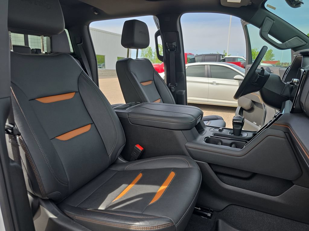 Certified 2023 GMC Sierra 1500 AT4 w/ AT4 Premium Package AWD/4WD image 10