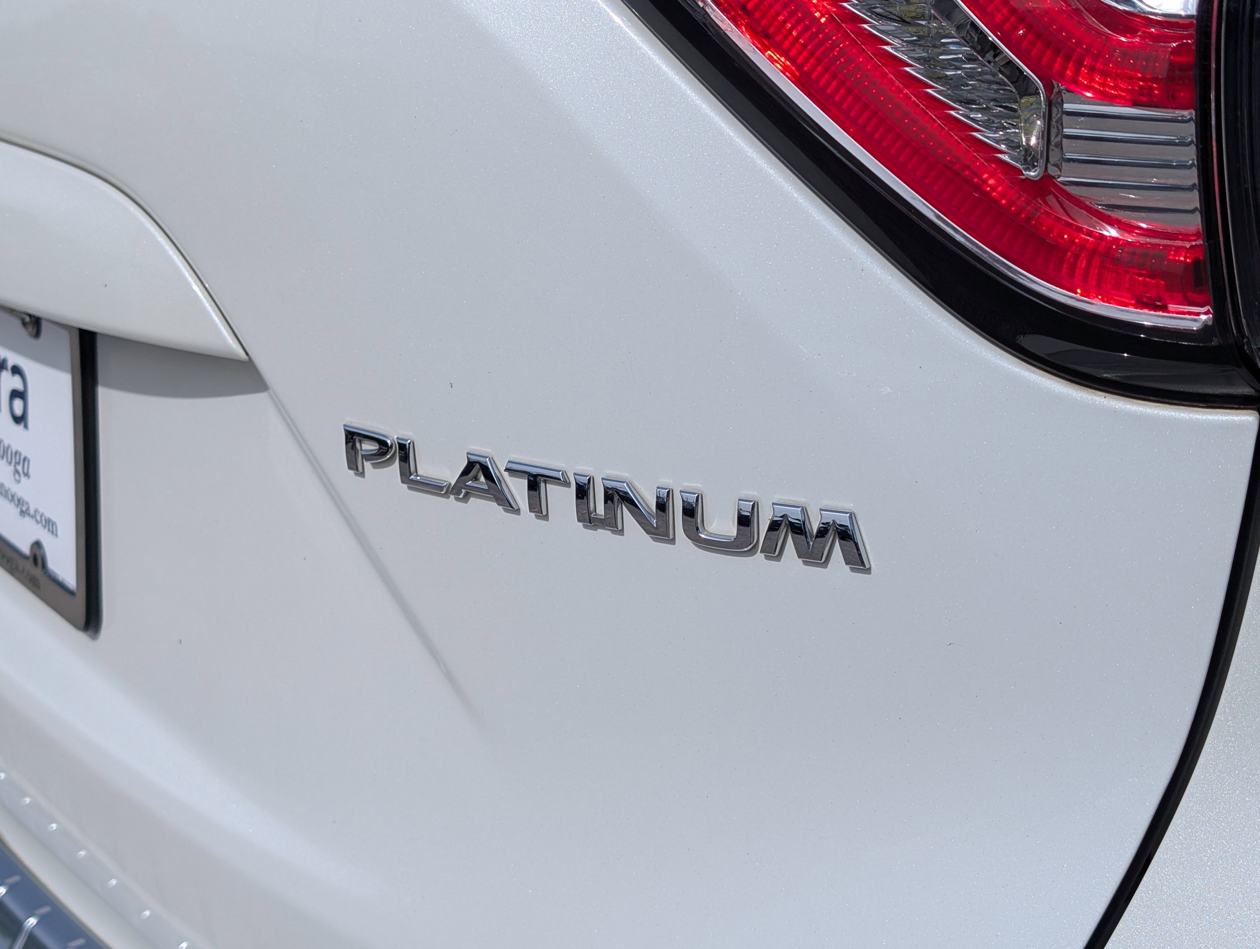 Used 2018 Nissan Murano Platinum w/ Cargo Package image 26