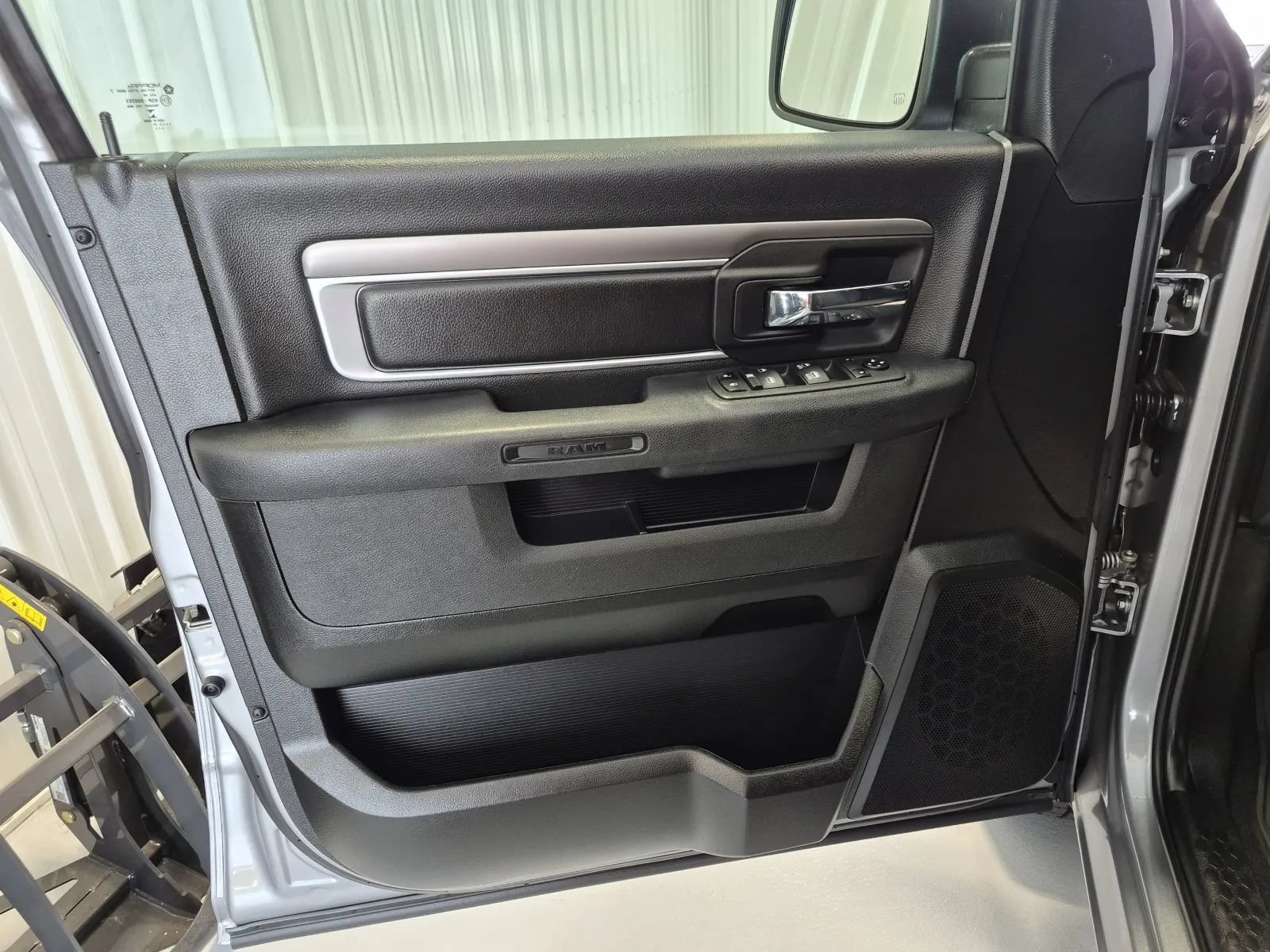 Used 2022 RAM 1500 Warlock w/ Warlock All Terrain Package AWD/4WD image 8