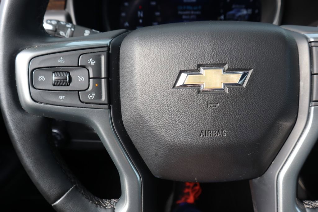 Used 2023 Chevrolet Tahoe Premier w/ Premium Package 2 AWD/4WD image 17