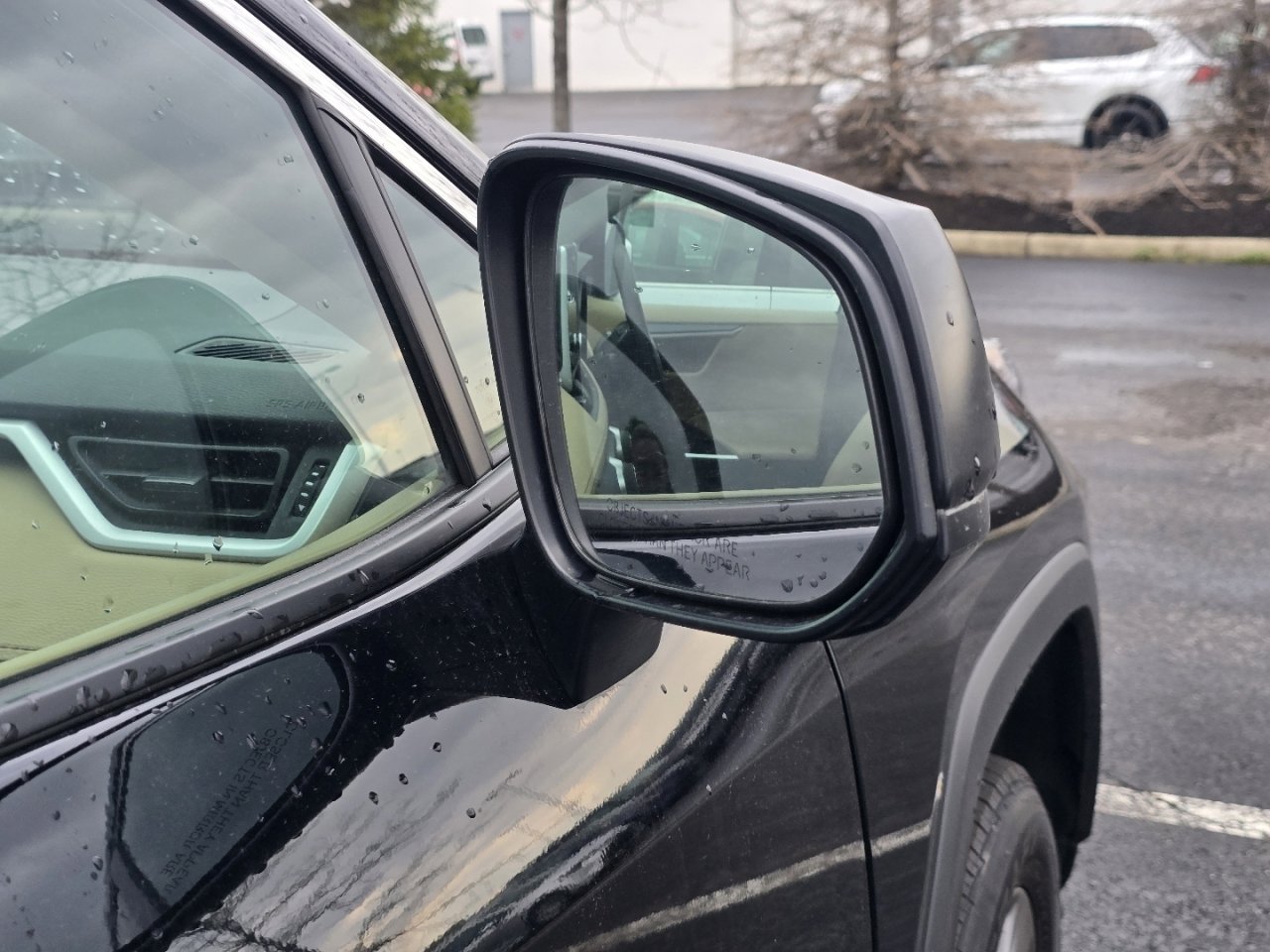 Used 2023 Toyota RAV4 LE image 20