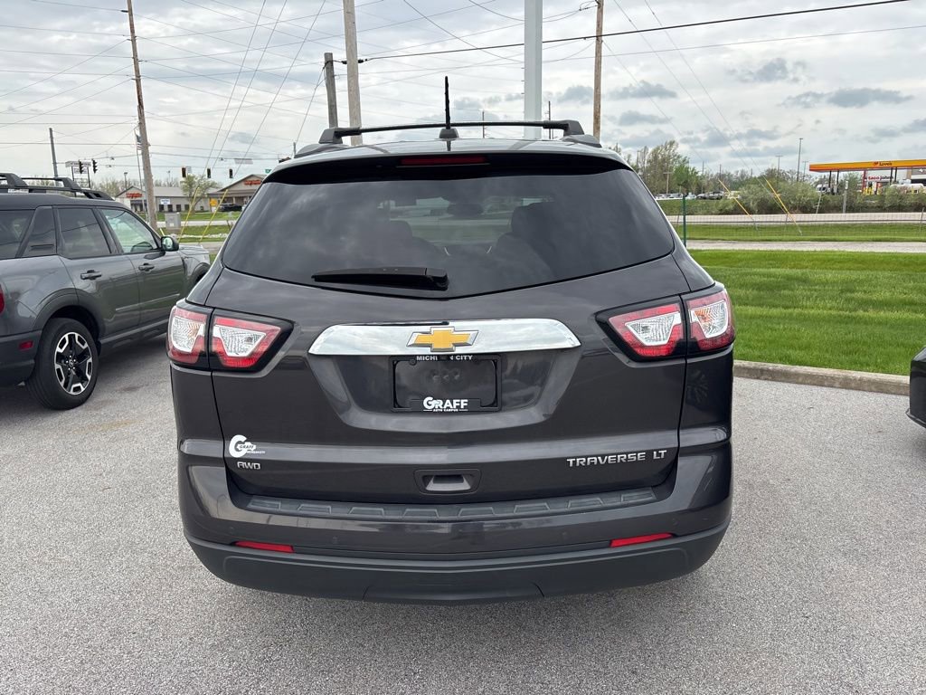 Used 2016 Chevrolet Traverse LT w/ Style and Technology Package AWD/4WD image 6