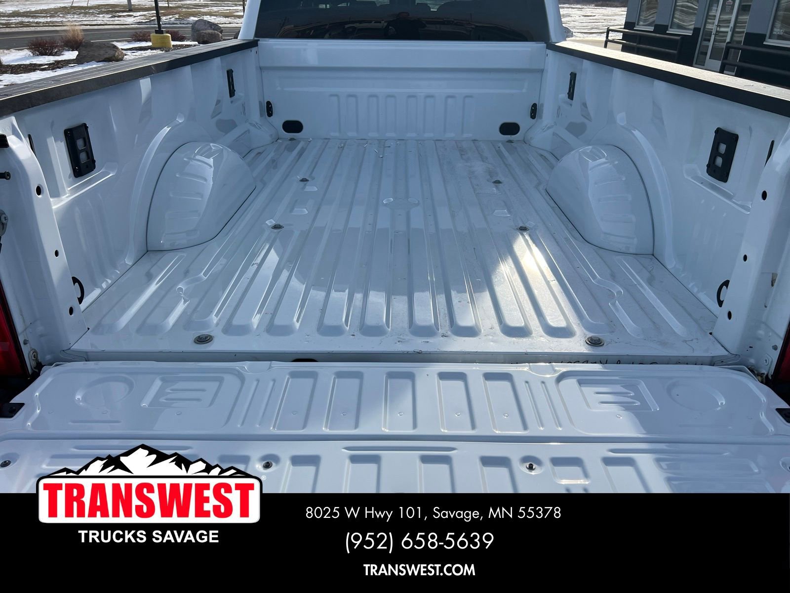 Used 2024 Ford F350 XLT w/ FX4 Off-Road Package image 7