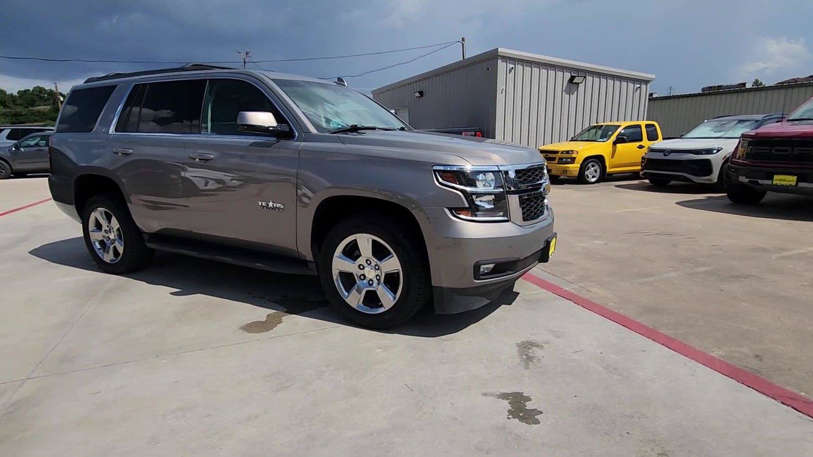 Used 2019 Chevrolet Tahoe LT w/ Texas Edition Package RWD image 2