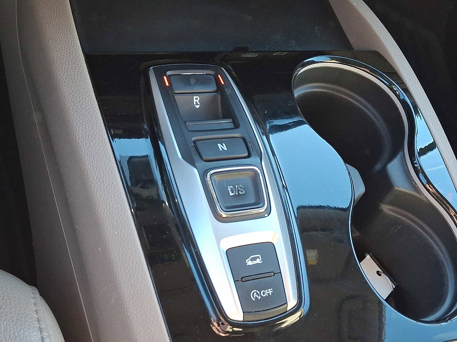 Used 2019 Honda Pilot Touring image 15