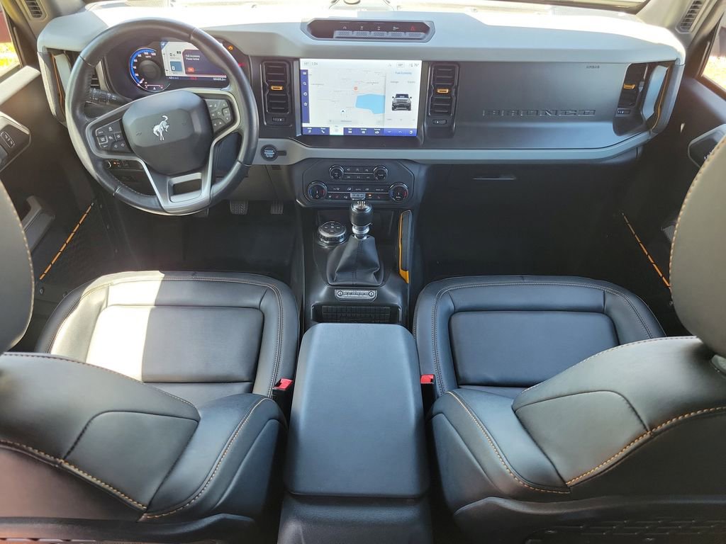 Used 2022 Ford Bronco Badlands image 11