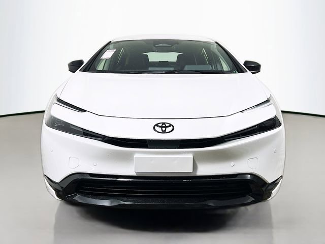 New 2026 Toyota Prius FWD image 8