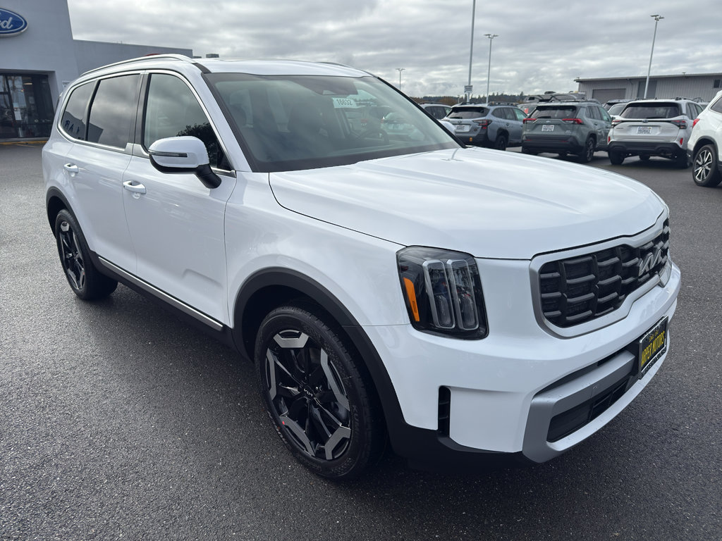 New 2025 Kia Telluride S image 22