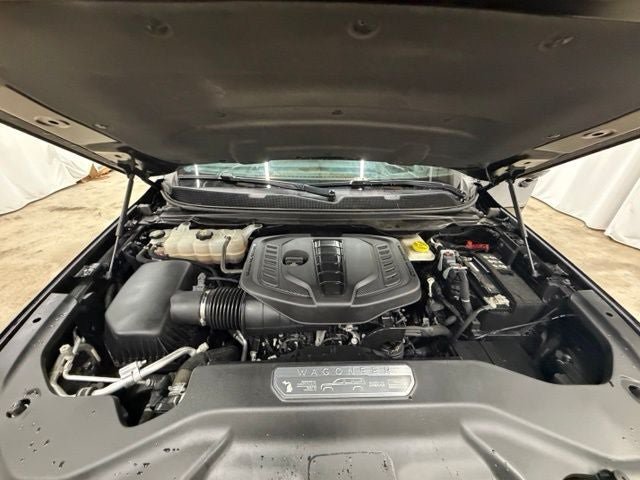 Used 2024 Jeep Wagoneer Series II w/ Convenience Group I AWD/4WD image 28