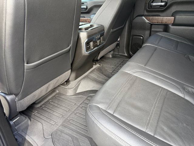 Used 2021 GMC Sierra 3500 Denali w/ Denali Ultimate Package AWD/4WD image 29