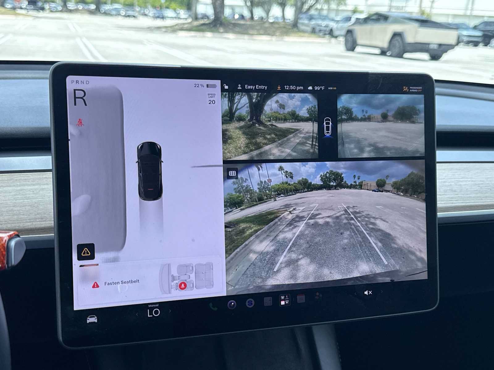 Used 2024 Tesla Model Y Performance AWD/4WD image 19