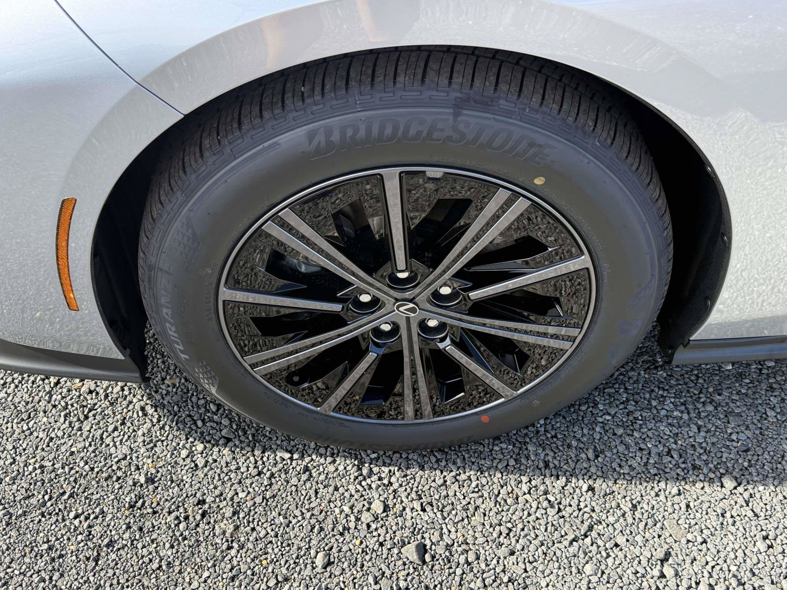New 2026 Lexus ES 500e w/ Convenience Package AWD/4WD image 7