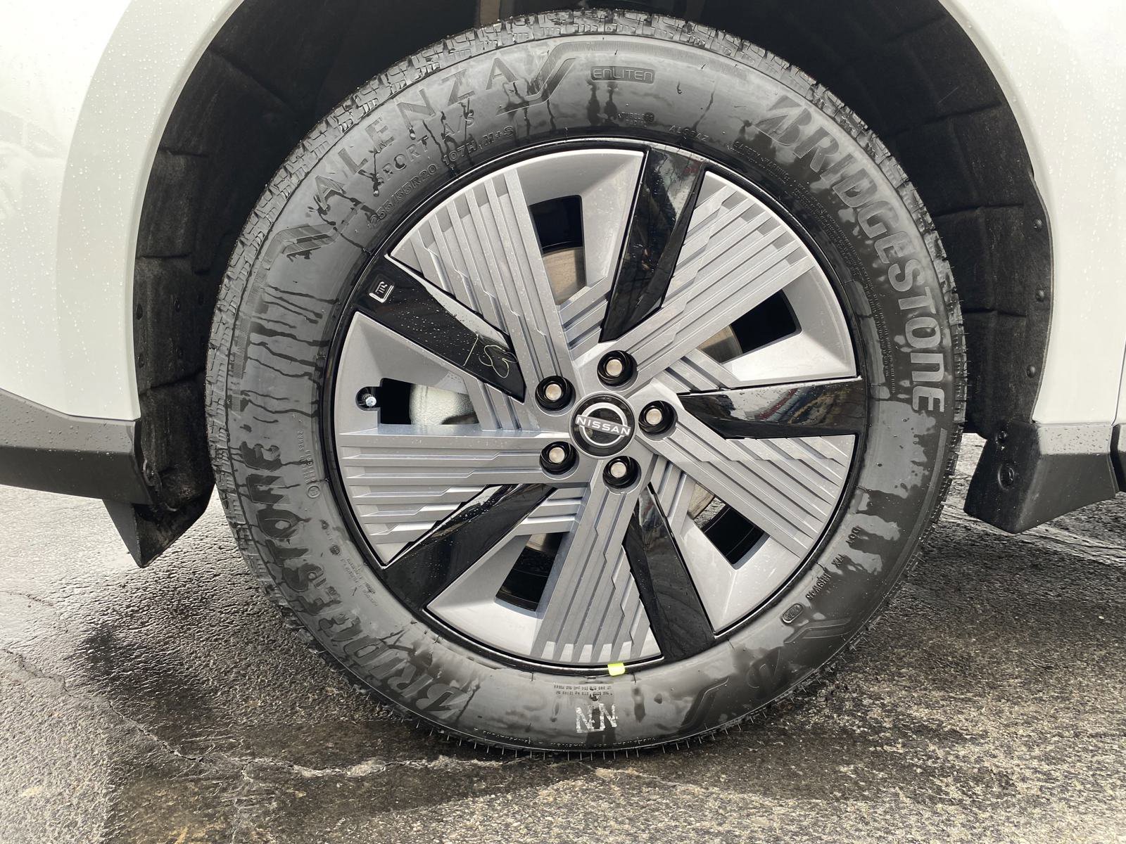 New 2025 Nissan Murano SL image 11