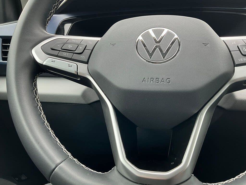 Used 2023 Volkswagen Taos SE AWD/4WD image 22