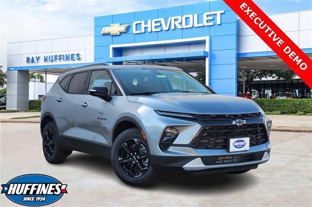 New 2025 Chevrolet Blazer LT w/ Sound & Technology Package