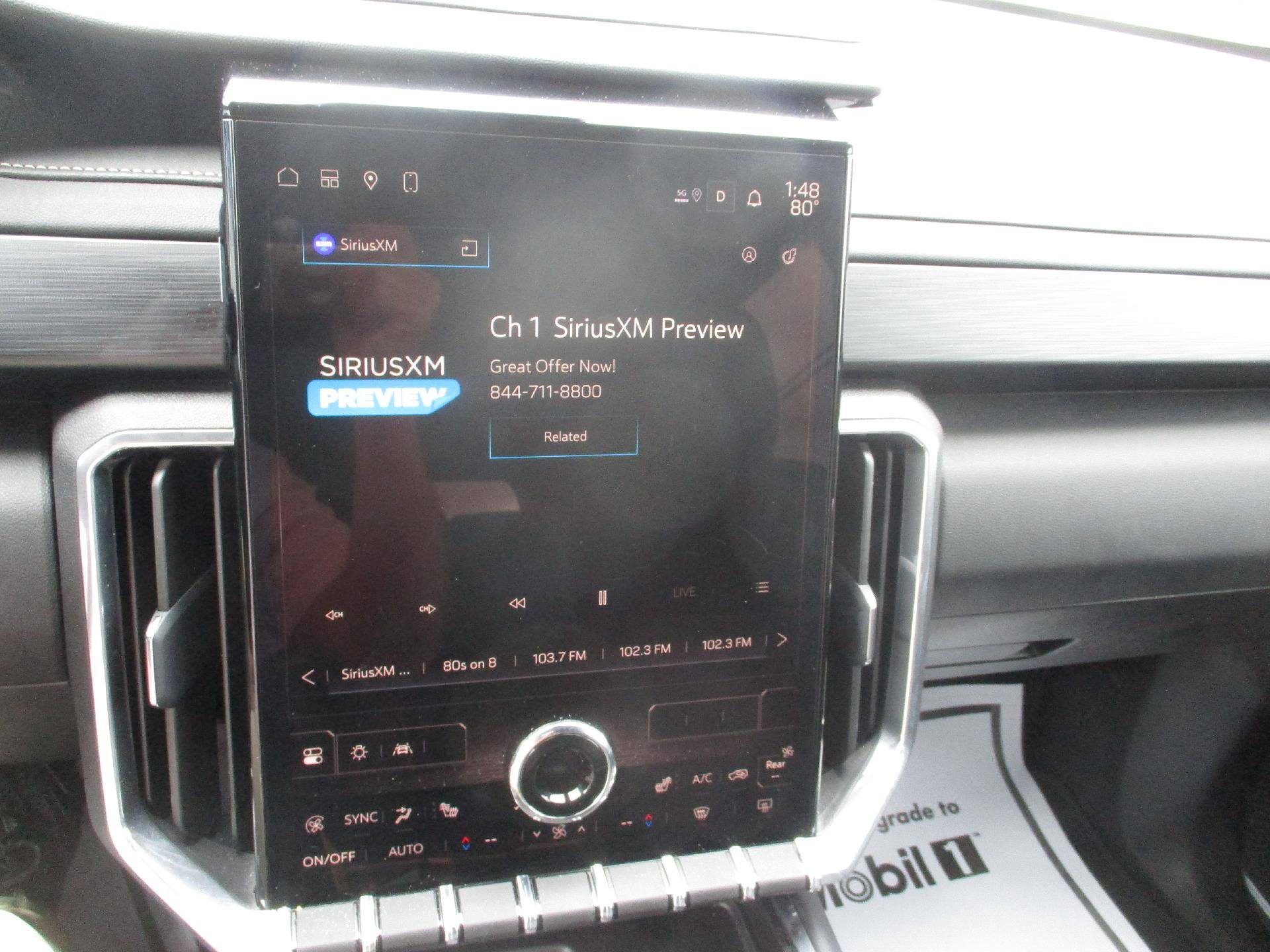 Used 2025 GMC Acadia Elevation FWD image 17