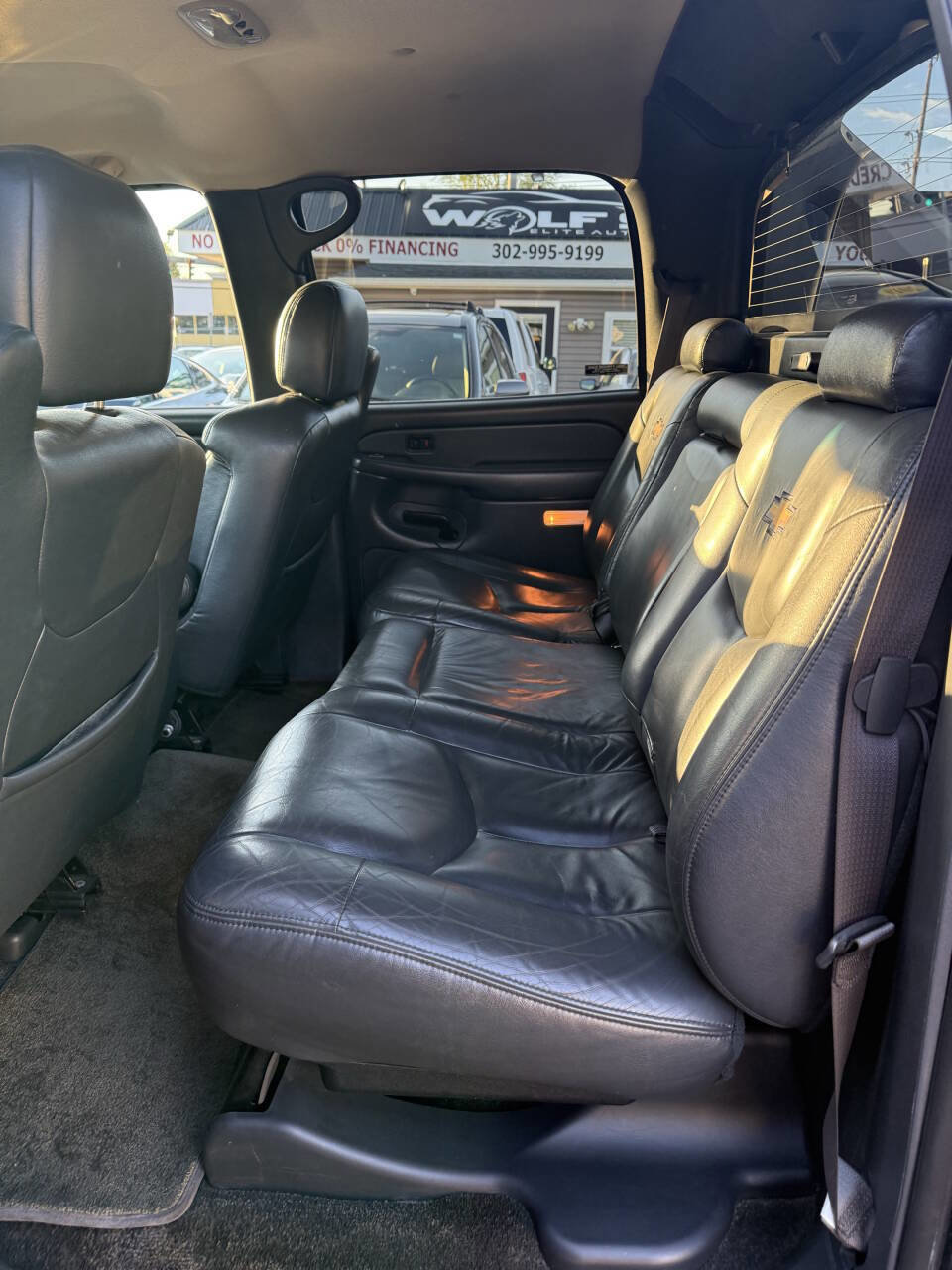 Used 2002 Chevrolet Avalanche 4x4 w/ Off-Road Suspension Pkg image 14