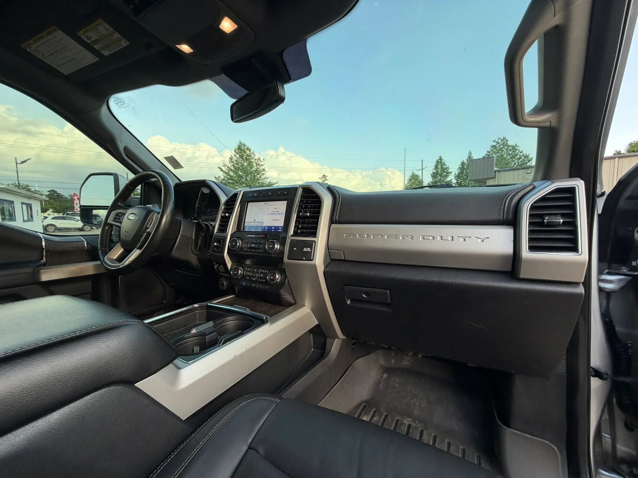 Used 2020 Ford F250 Lariat w/ Lariat Ultimate Package AWD/4WD image 23
