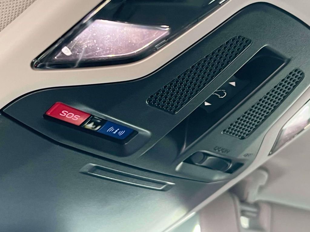 Certified 2025 Subaru Outback Premium image 23