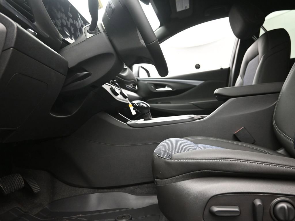 New 2026 Buick Envista Sport Touring w/ Convenience I Package FWD image 14