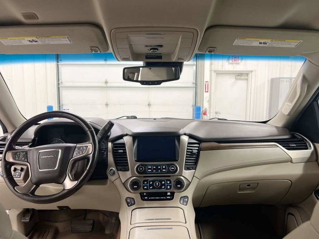 Used 2020 GMC Yukon XL Denali image 10