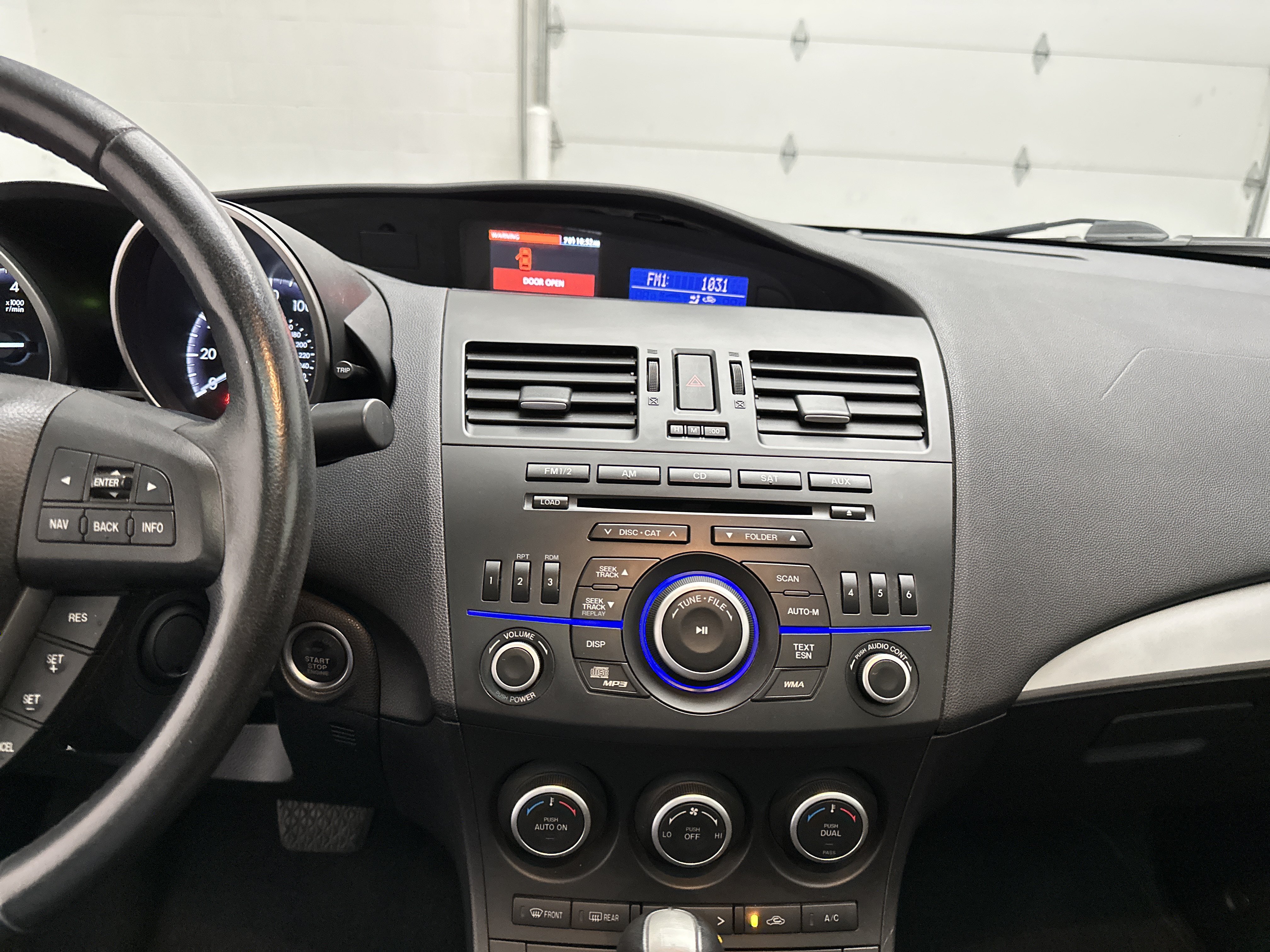 Used 2012 MAZDA MAZDA3 s Grand Touring FWD image 28