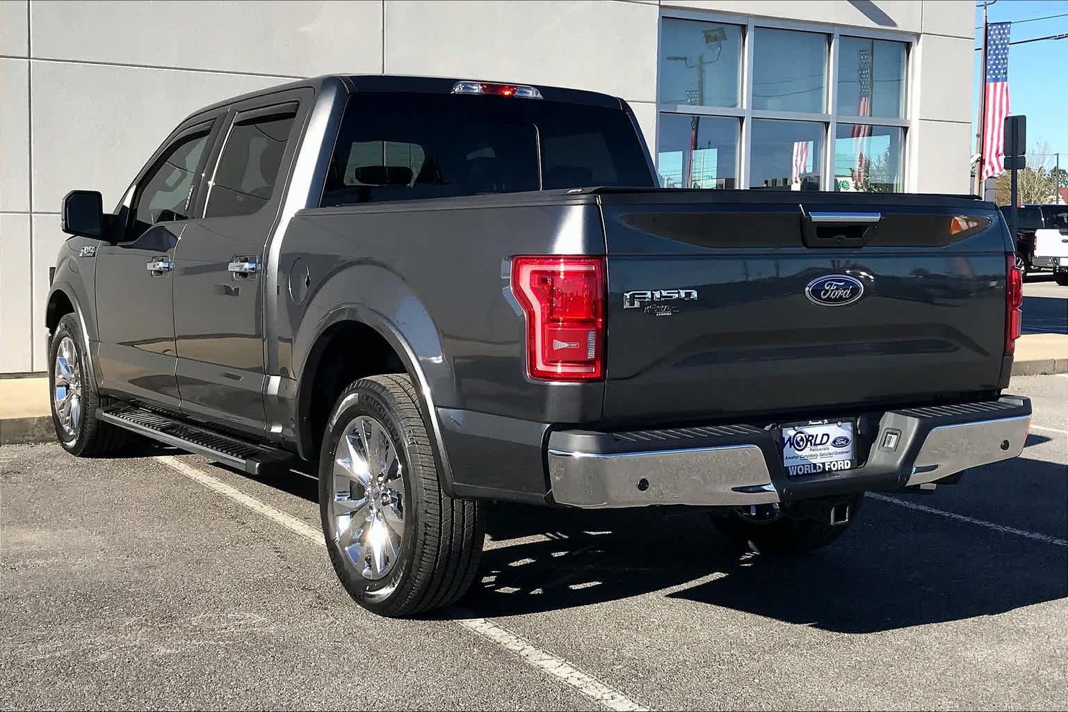 Used 2017 Ford F150 Lariat RWD image 12