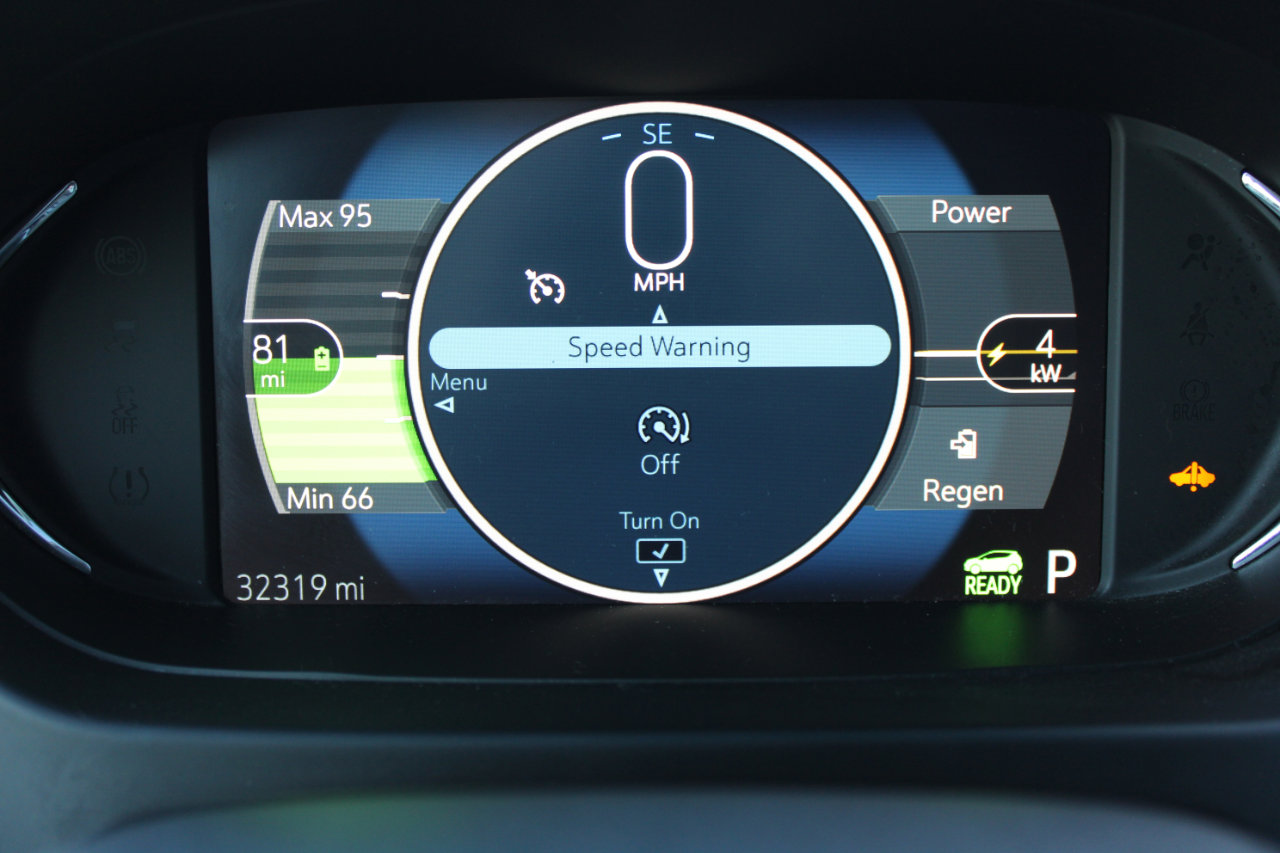 Used 2020 Chevrolet Bolt Premier w/ Infotainment Package image 21