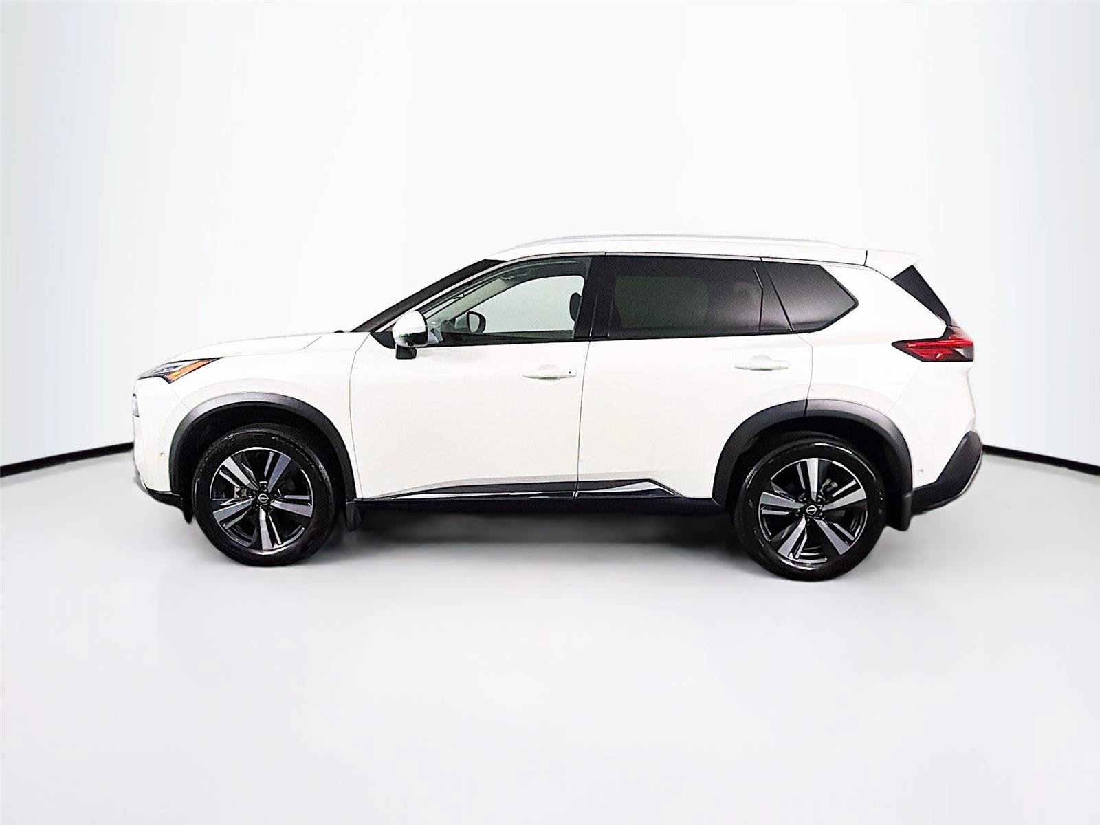Used 2023 Nissan Rogue Platinum w/ Platinum Premium Package AWD/4WD image 8