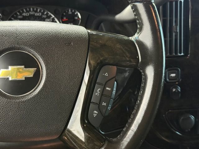 Used 2017 Chevrolet Express 2500 RWD image 15