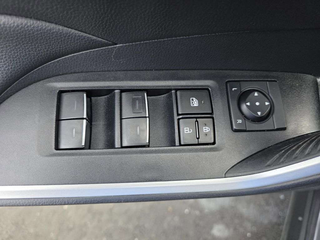 Used 2024 Toyota RAV4 XLE Premium image 12