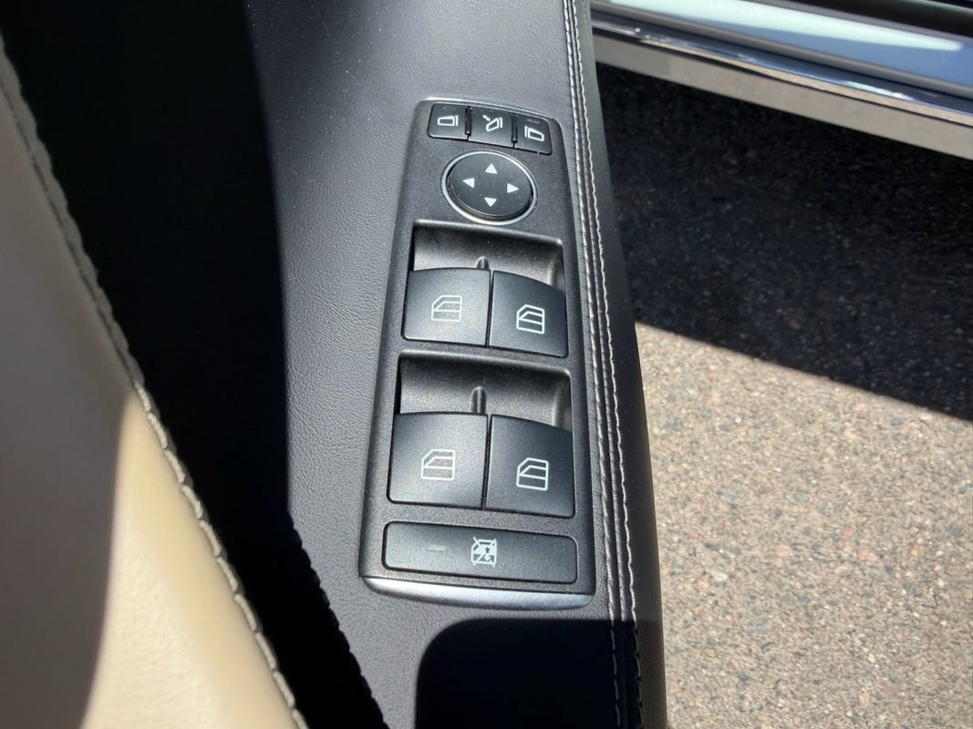 Used 2016 Tesla Model S 90D AWD/4WD image 25