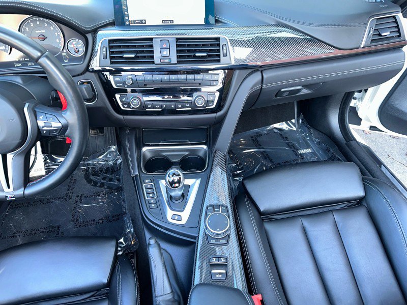 Used 2018 BMW M4 Convertible w/ Competition Package image 25