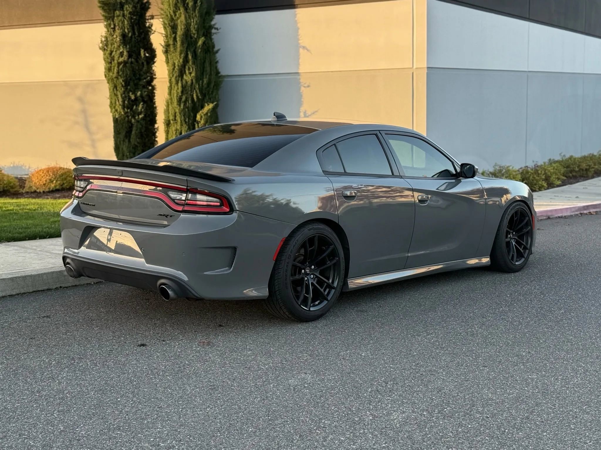 Used 2018 Dodge Charger R/T image 7