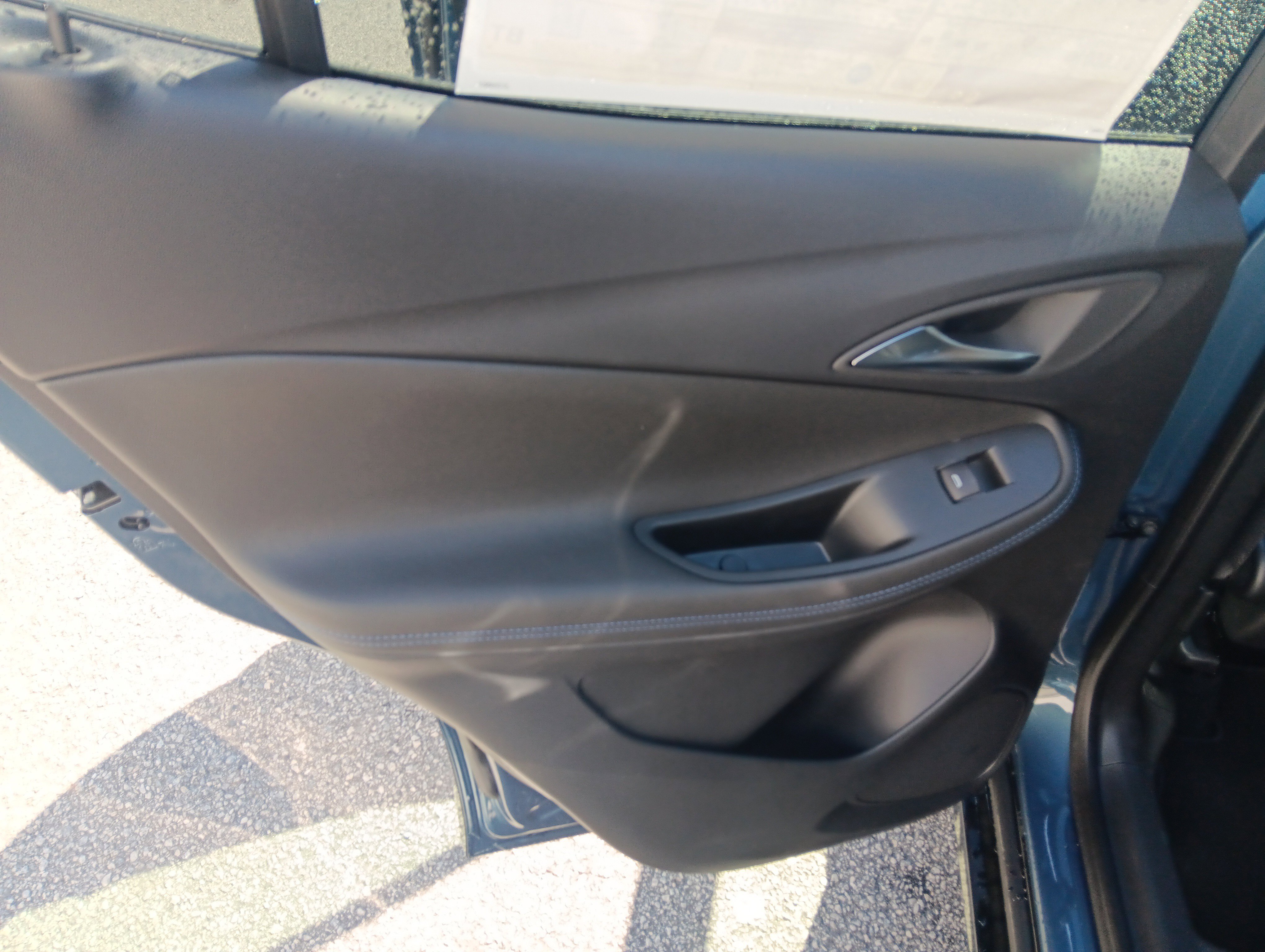 New 2026 Buick Encore GX Sport Touring FWD image 17
