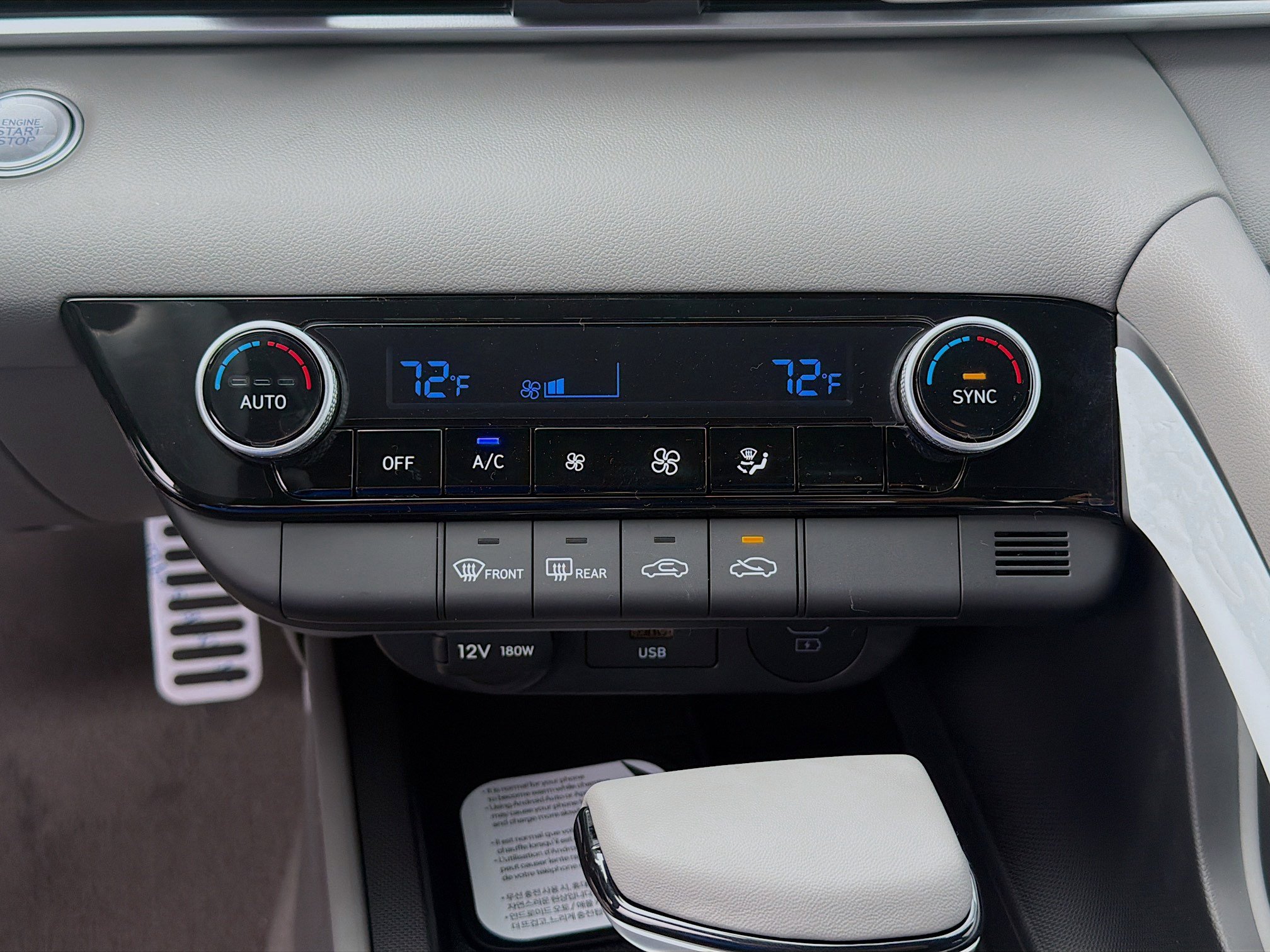 New 2026 Hyundai Elantra Sport FWD image 12