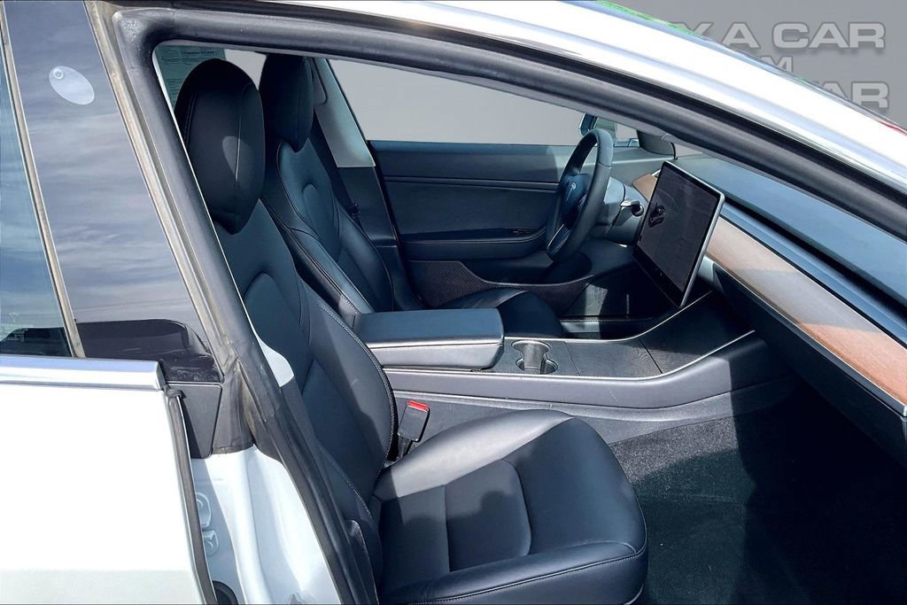 Used 2019 Tesla Model 3 Long Range image 7