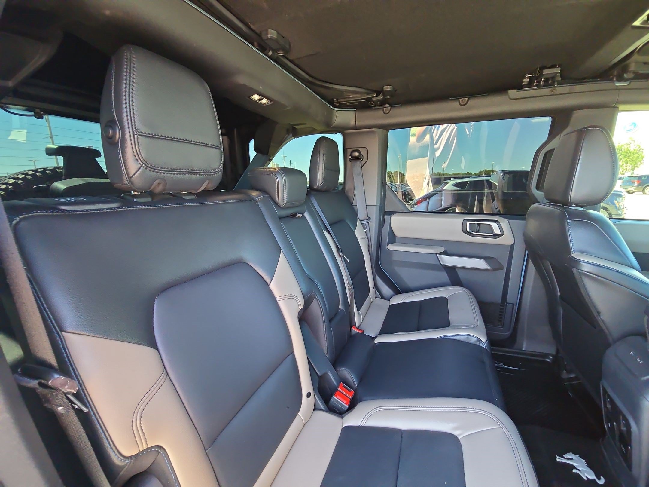 Used 2023 Ford Bronco Wildtrak AWD/4WD image 31