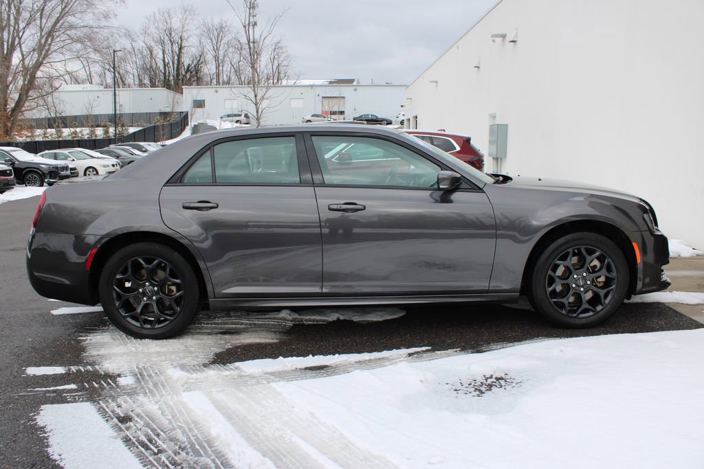Used 2023 Chrysler 300 Touring L w/ Popular Equipment Group image 29
