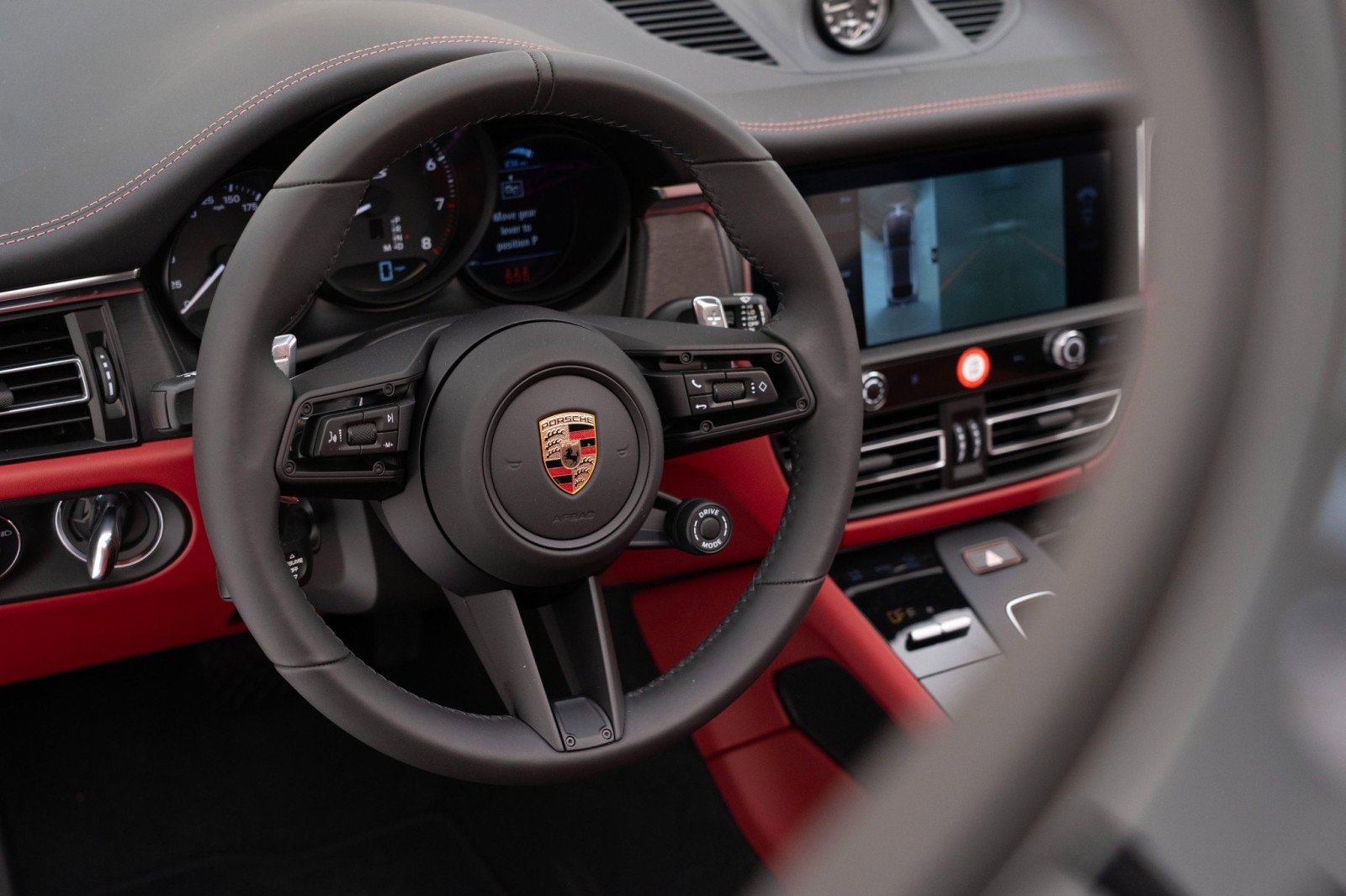 New 2026 Porsche Macan GTS image 21