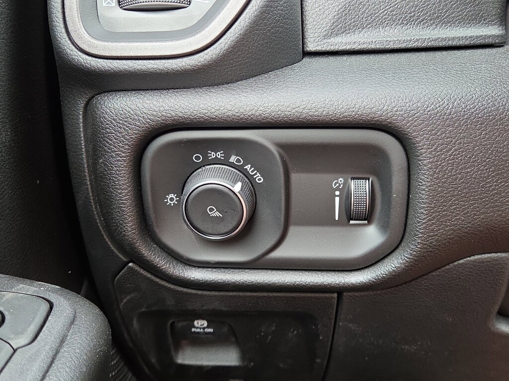 New 2026 RAM 1500 Tradesman AWD/4WD image 16