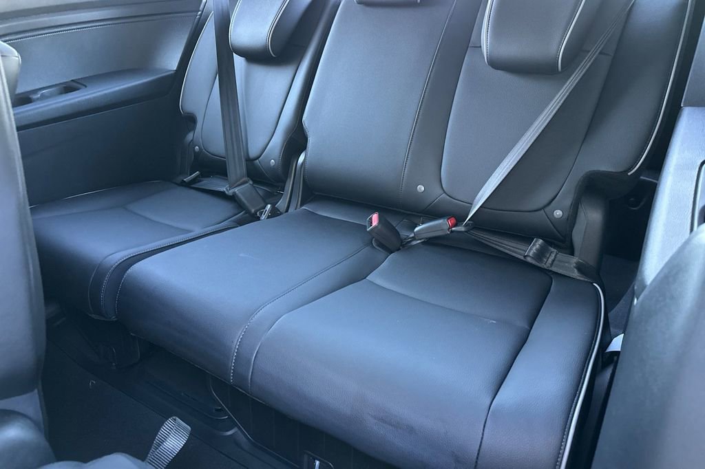 New 2026 Honda Odyssey Touring image 18