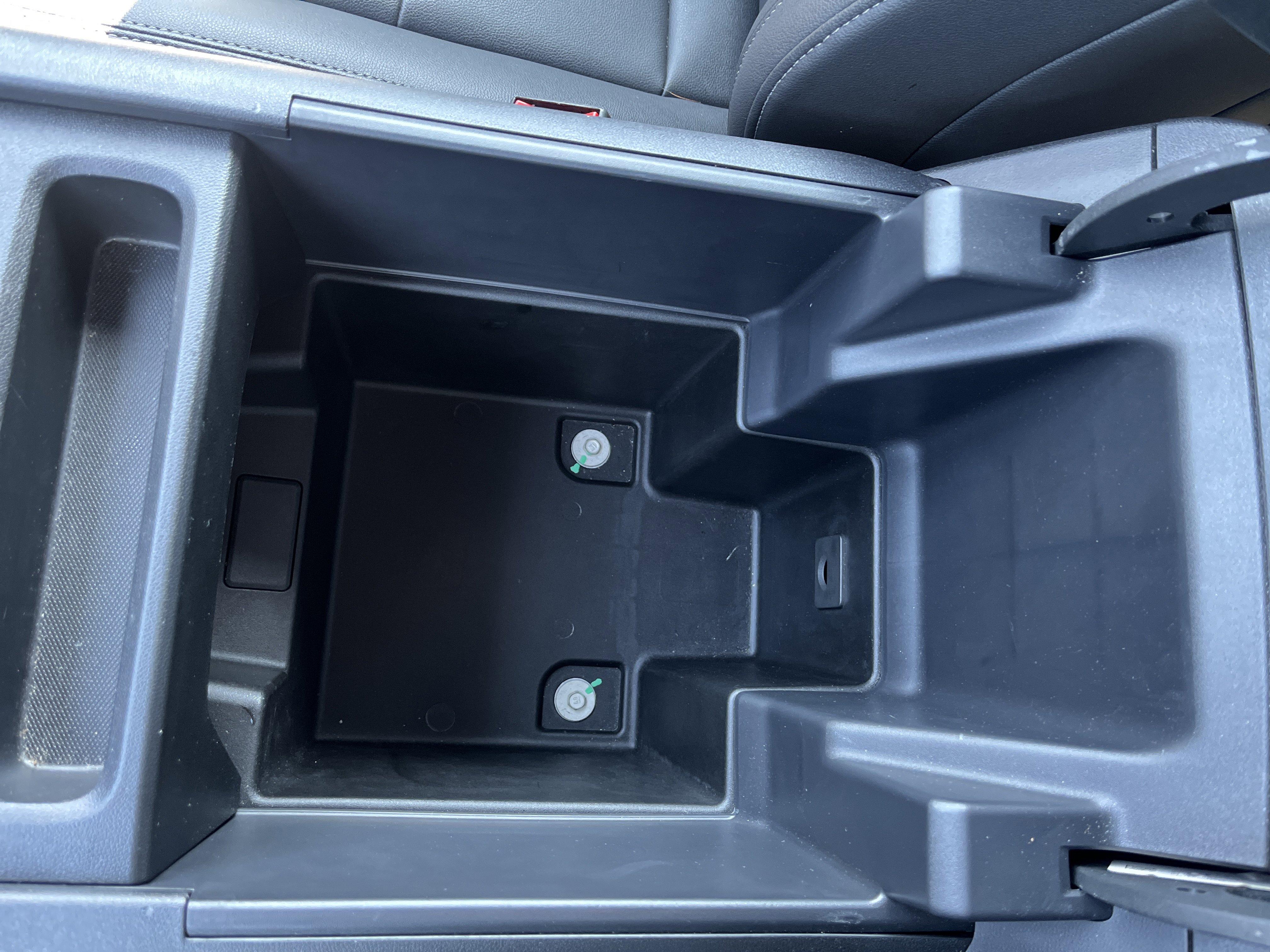 Used 2024 Chevrolet Silverado EV W/T image 31