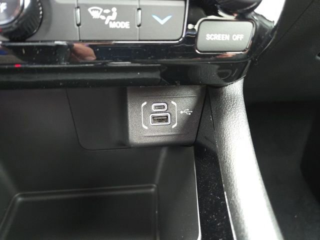 New 2026 Jeep Compass Limited w/ Sun, Sound & Navigation Group image 12