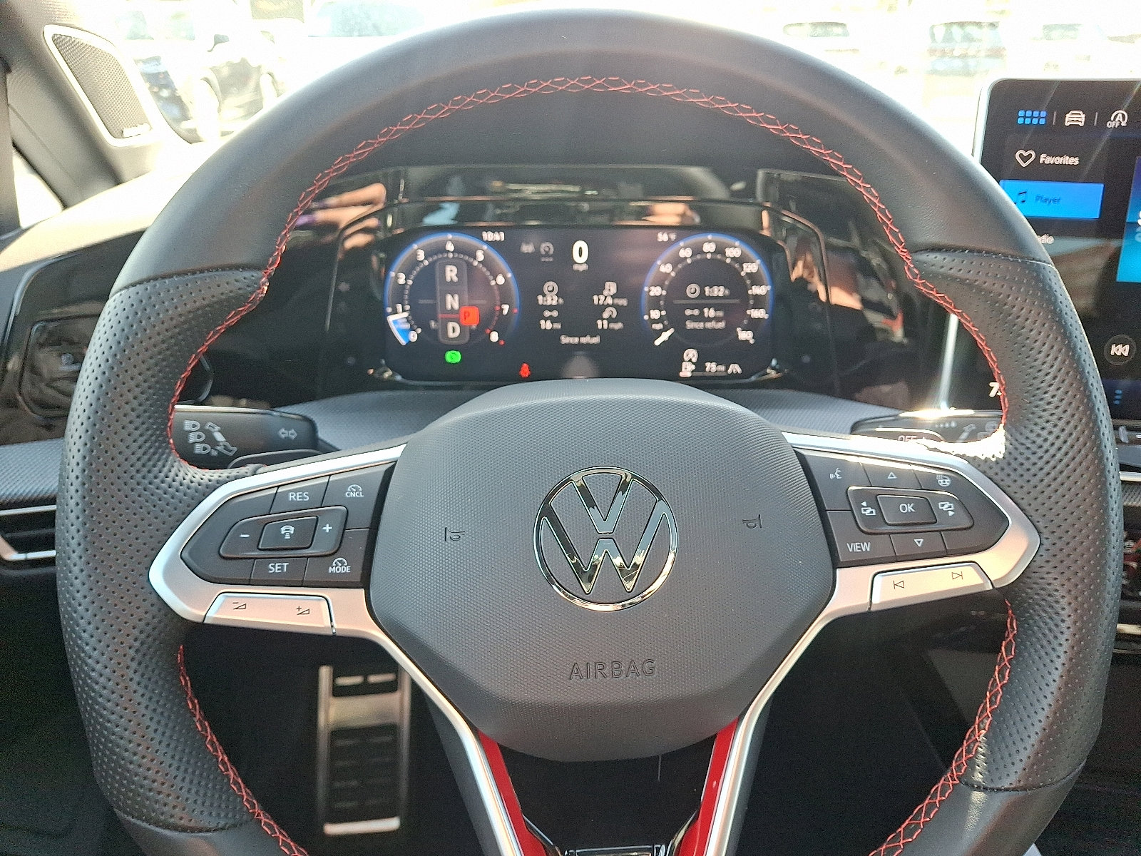 Certified 2025 Volkswagen GTI Autobahn image 19