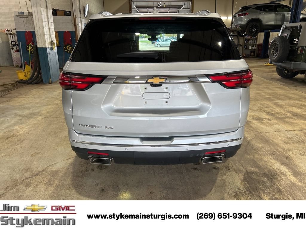 Used 2022 Chevrolet Traverse High Country AWD/4WD image 12