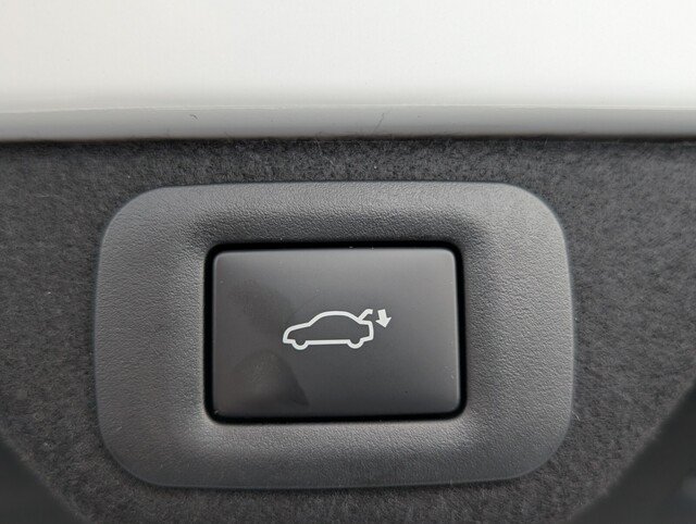 New 2026 Lexus ES 350e w/ Accessory Package (Z2) FWD image 14