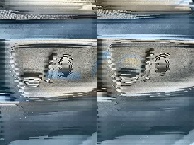 Used 2025 Ford Escape ST-Line w/ Equipment Group 301A image 31