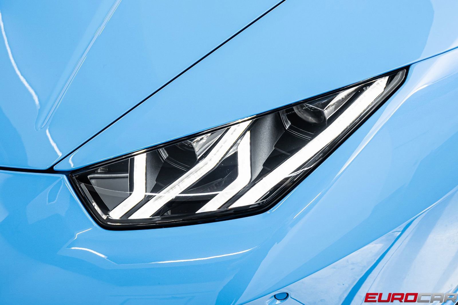 Used 2023 Lamborghini Huracan EVO image 12