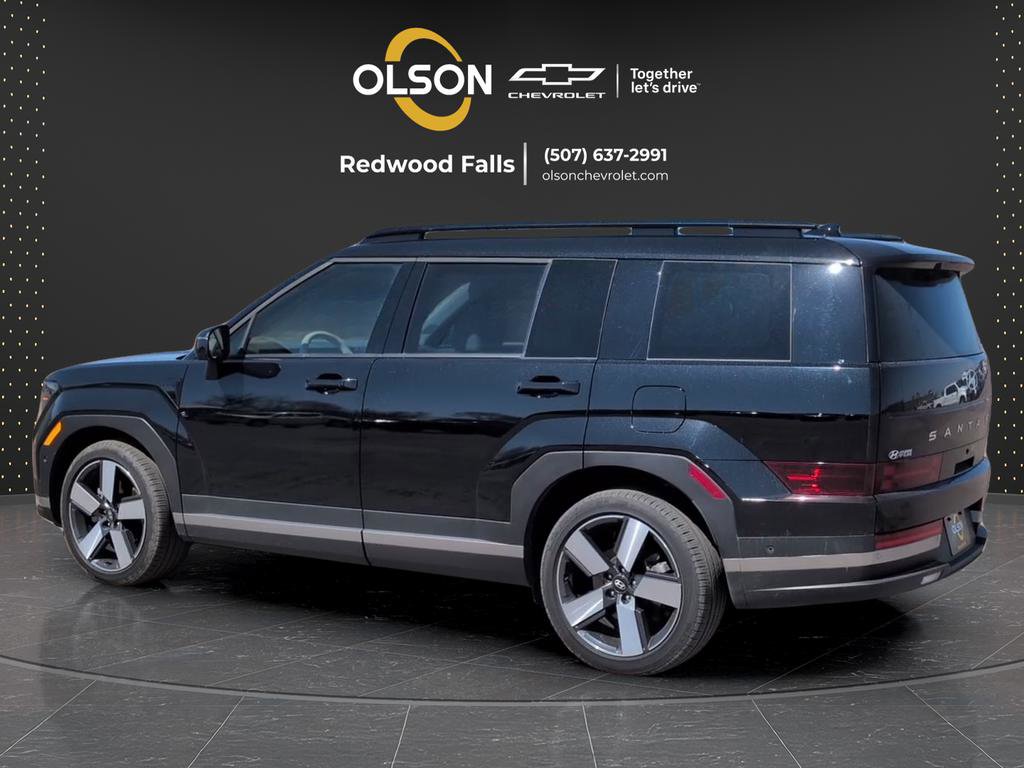 Used 2024 Hyundai Santa Fe Limited image 4